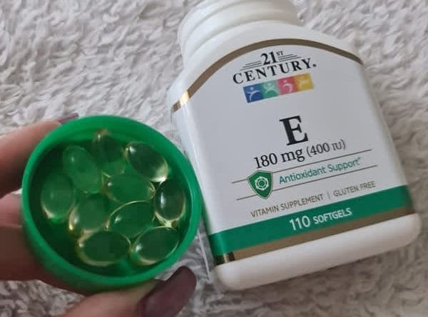 Review Vitamin E 180 mg (400 IU) của 21st Century có tốt không? 5 21st century vitamin e 180 mg 400 iu 110 softgels 2