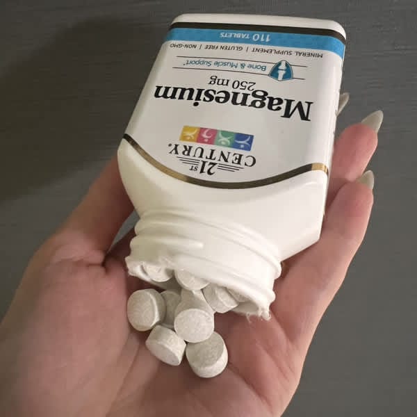Ớt bột xông khói hữu cơ Simply Organic 77g 5 21st century magnesium 250 mg 110 tablets 2