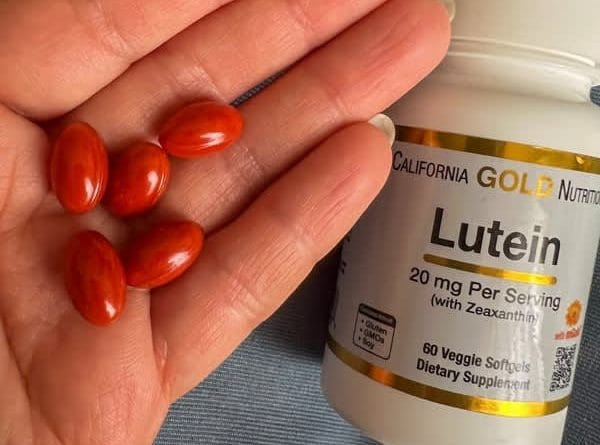 Review Lutein với Zeaxanthin từ Marigold Extract của California Gold Nutrition có tốt không? 1 california gold nutrition lutein with zeaxanthin from marigold extract 120 veggie softgels 2