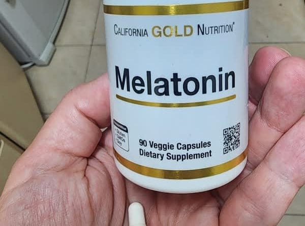Review Melatonin 3 mg của California Gold Nutrition có tốt không? 5 california gold nutrition melatonin 3 mg 90 veggie capsules 2