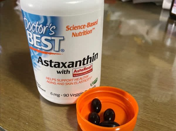 Đánh giá chi tiết Astaxanthin 6 mg của Doctor's Best từ iHerb 6 doctor s best astaxanthin 6 mg 90 veggie softgels 2
