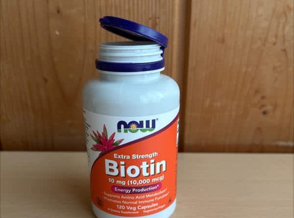 Review Biotin 10 mg của NOW Foods: Có thực sự tốt cho tóc và móng? 9 now foods biotin 10 mg 120 veg capsules 2