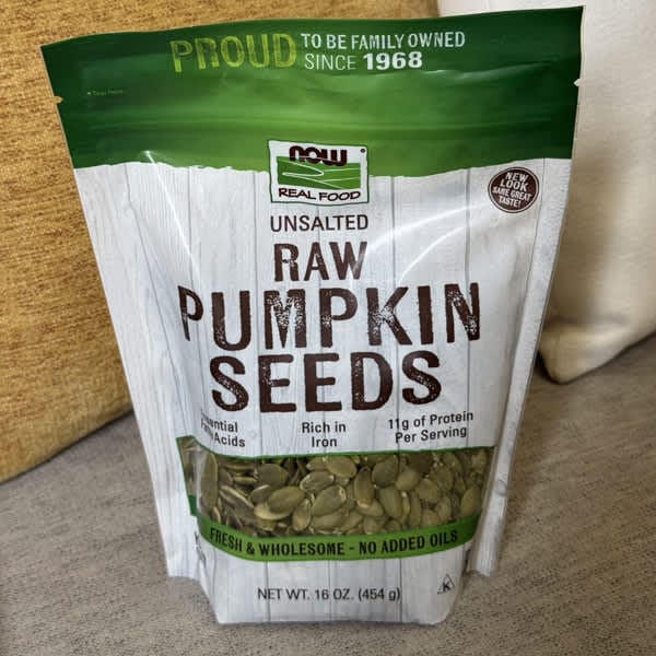 Dr Tobias một thương hiệu vitamin đầy khát vọng! 10 now foods real food raw pumpkin seeds unsalted 16 oz 454 g 2