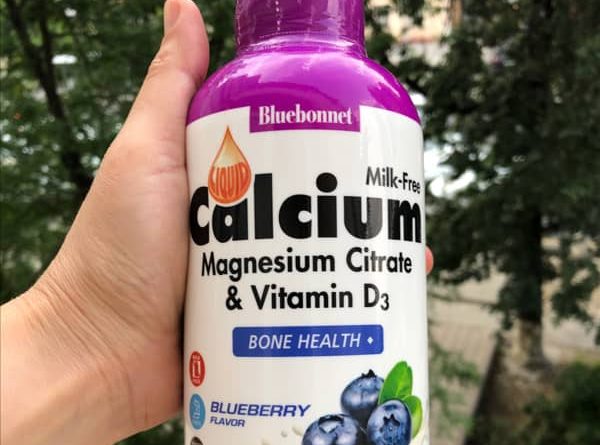 Đánh giá chi tiết Liquid Calcium Magnesium Citrate Vitamin D3 Blueberry của Bluebonnet Nutrition 5 bluebonnet nutrition liquid calcium magnesium citrate vitamin d3 blueberry 16 fl oz 473 ml 2