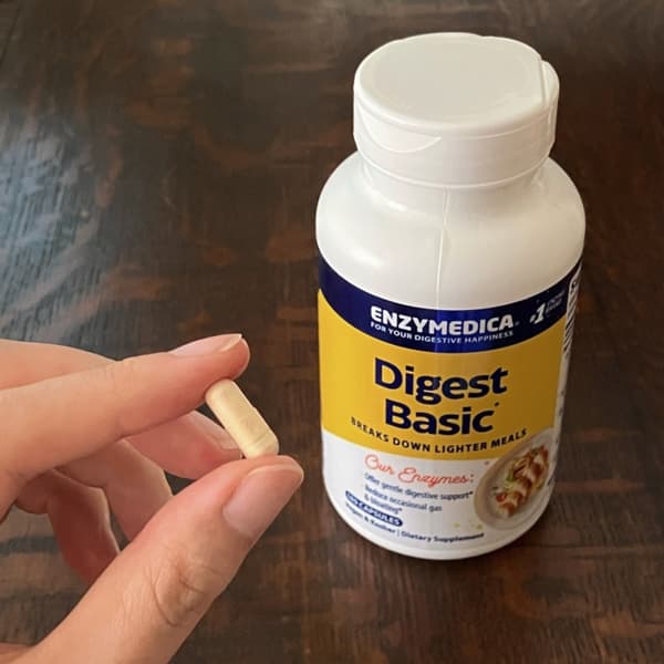 iHerb là nhà bán lẻ độc quyền sản phẩm k2o của Kylie Jenner ra thị trường quốc tế. 16 enzymedica digest basic 30 capsules 2