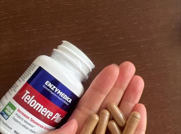 Đánh giá chi tiết Telomere Plus của Enzymedica: Có thực sự hỗ trợ lão hóa khỏe mạnh? 2 enzymedica telomere plus 30 capsules 2