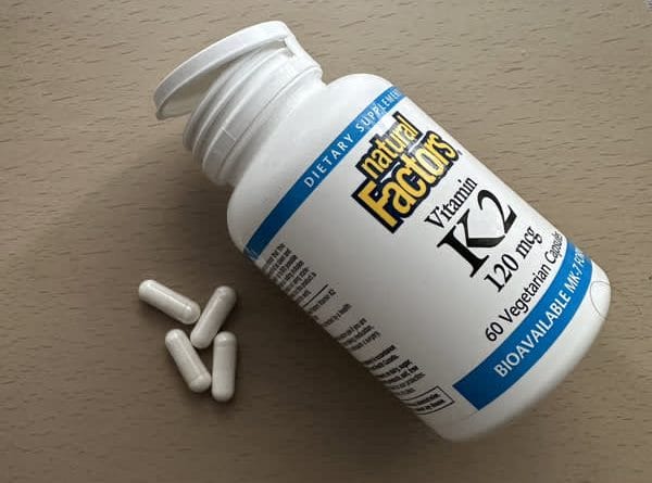 natural factors vitamin k2 120 mcg 60 vegetarian capsules 2