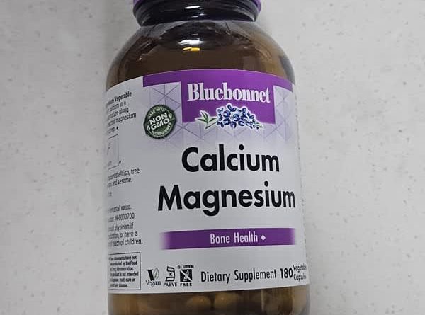 Review Bluebonnet Calcium Magnesium: Bổ sung canxi và magie dạng viên nang thực vật 1 unnamed file 54